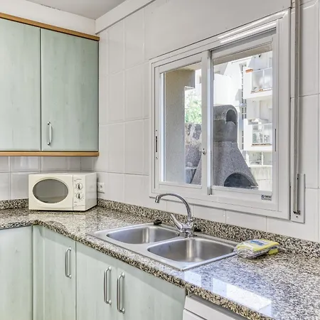 Casa Con Piscina Comunitaria Holiday home L'Escala