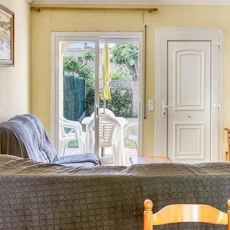 Casa Con Piscina Comunitaria L'Escala